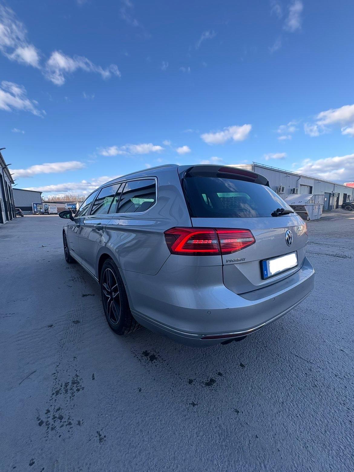 Rekonditionerad VW Passat kombi efter Rekond + hos Qshine